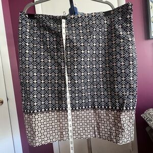 Charter club midi blue and beige plus size skirt never worn